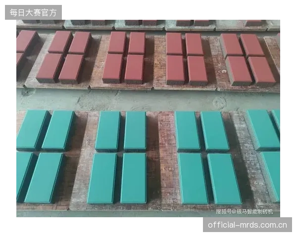 数据揭示：采用聚合物改性粘土将场地剪切强度稳定在1.2MPa临界值后，马匹蹄部及腿部劳损性损伤率下降超过25%